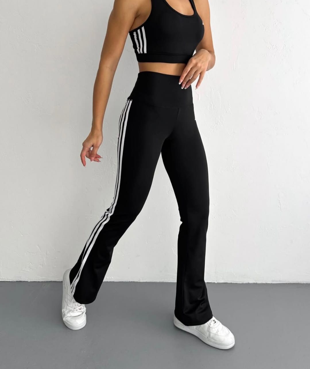 Pantalon de Jogging Femme Ajusté – Confort & Silhouette Galbée – Image 2