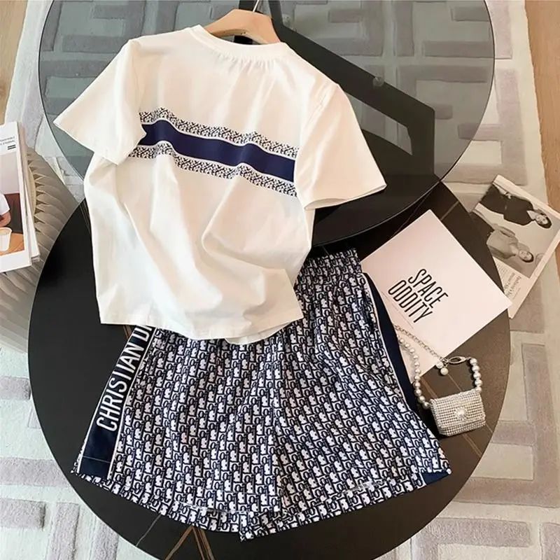 Short t-shirt Femme – Image 3