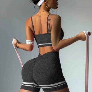 Ensemble Décontracté Femme – T-shirt et Short Style Sporty