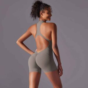 Combinaison de Sport Femme – Dos Nu & Coupe Courte Gainante