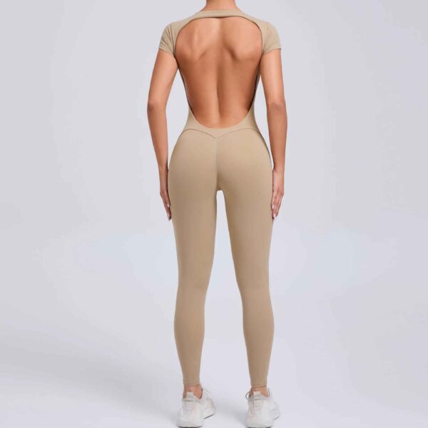 Combinaison femme élégante et confortable pour un look chic au quotidien – Image 4